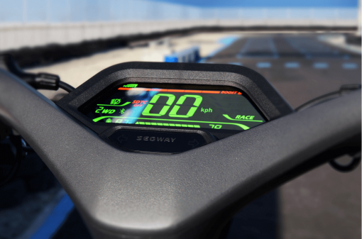 segway_kickscooter_gt2_product_picture_dashboard-1199x793_72